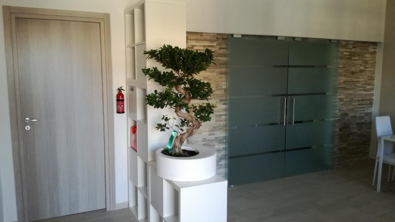 Bonsai Bed & Breakfast Ф'юмічіно Екстер'єр фото
